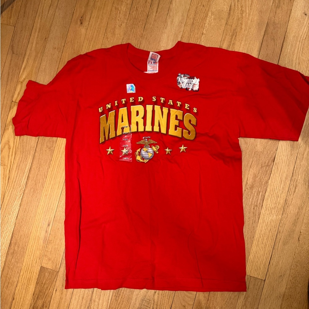 US Marines Red Graphic Tee NWT